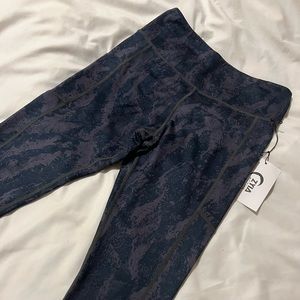 Zyia Active Medium 7/8 Leggings